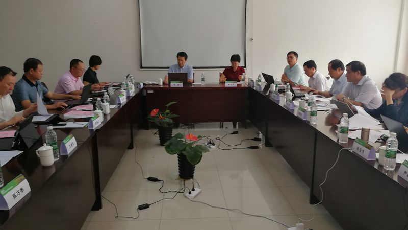 果园里的机械选择，别只看马力大不大